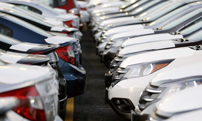 Montadoras recuperam 1,6% do mercado e vendem 195,2 mil unidades em novembro