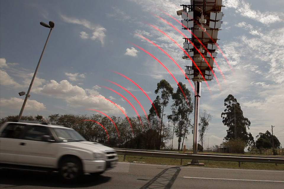 Contran suspende obrigatoriedade de chip com rastreador em veículos