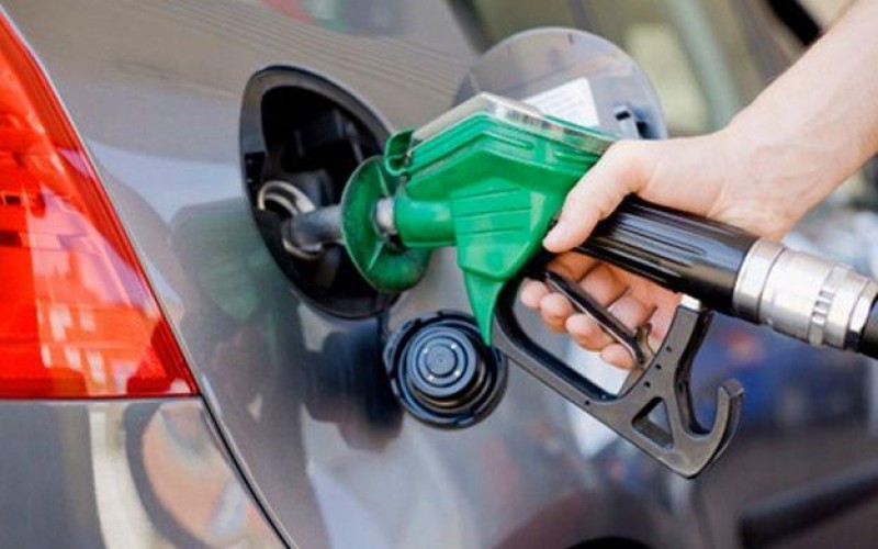 Motorista encontra etanol mais barato. Gasolina sobe