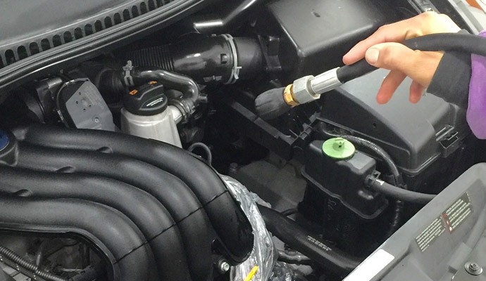 Pode lavar o motor, mas é preciso ter cuidado