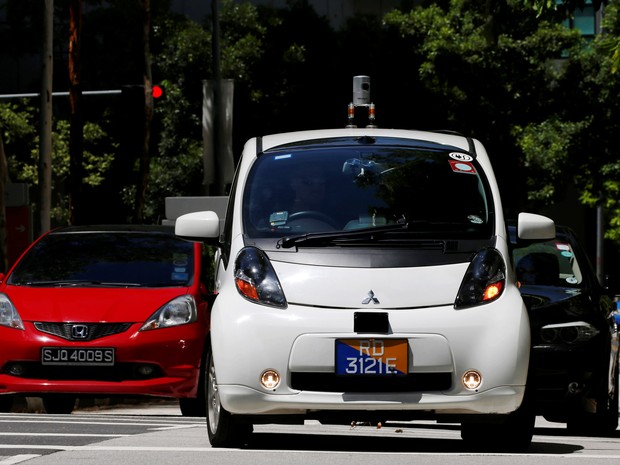 Primeiro táxi sem motorista começa a ser testado em Cingapura