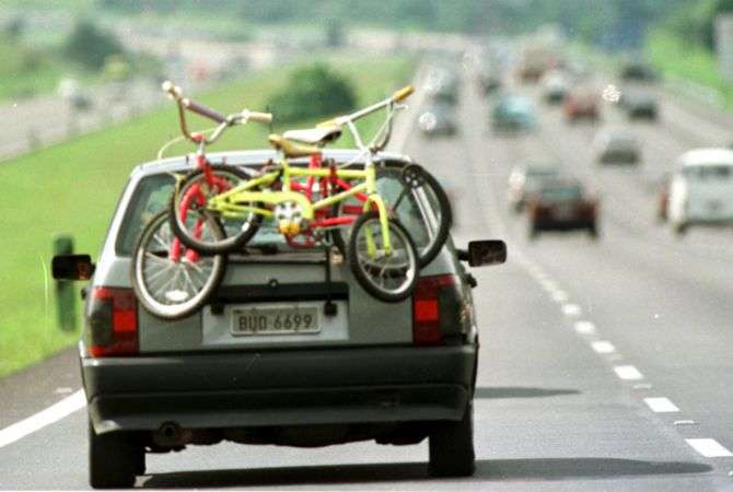 Evite multas ao carregar bikes e pranchas