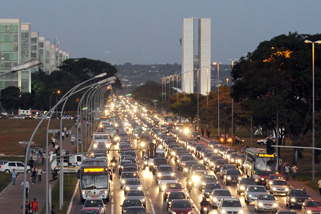 Indenizações por morte no trânsito sobem 42% no Brasil