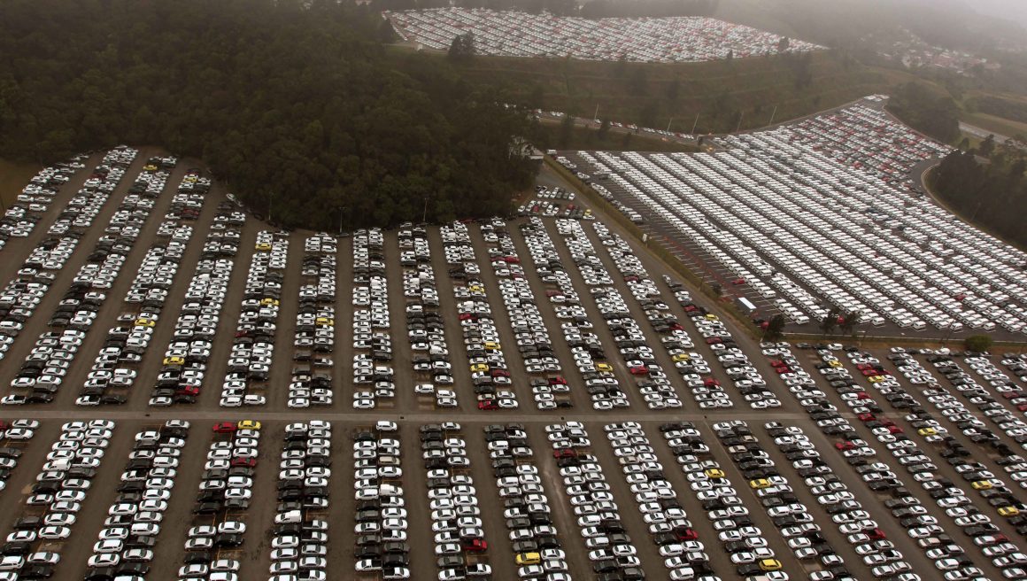 Vendas de carros caem 7,8% em setembro