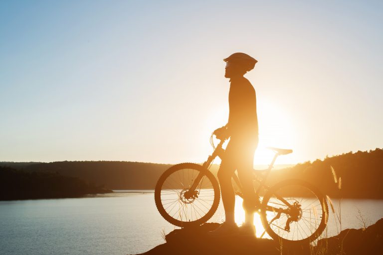 Ciclista também tem que respeitar as leis do trânsito