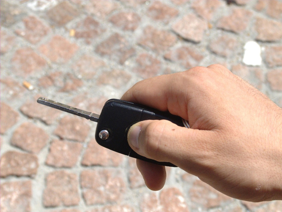 Chave digital destranca carro e inicia motor; conheça a novidade