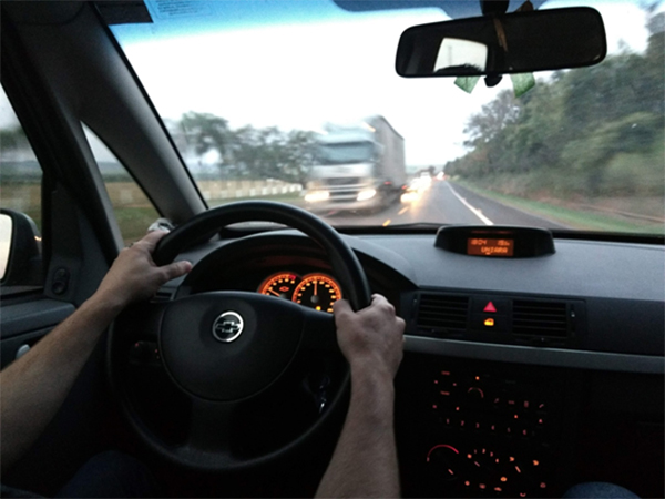 O que você não deve fazer ao volante