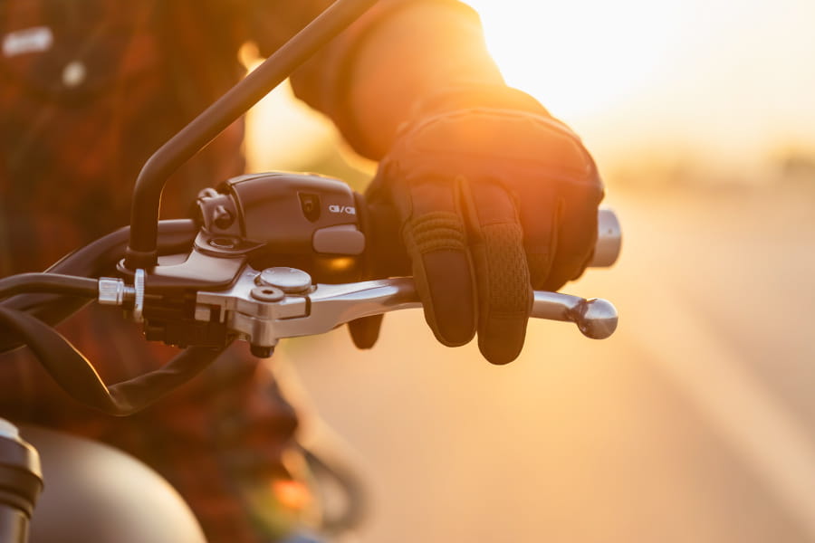 Número de habilitações para pilotar motos cresce 51% em dez anos