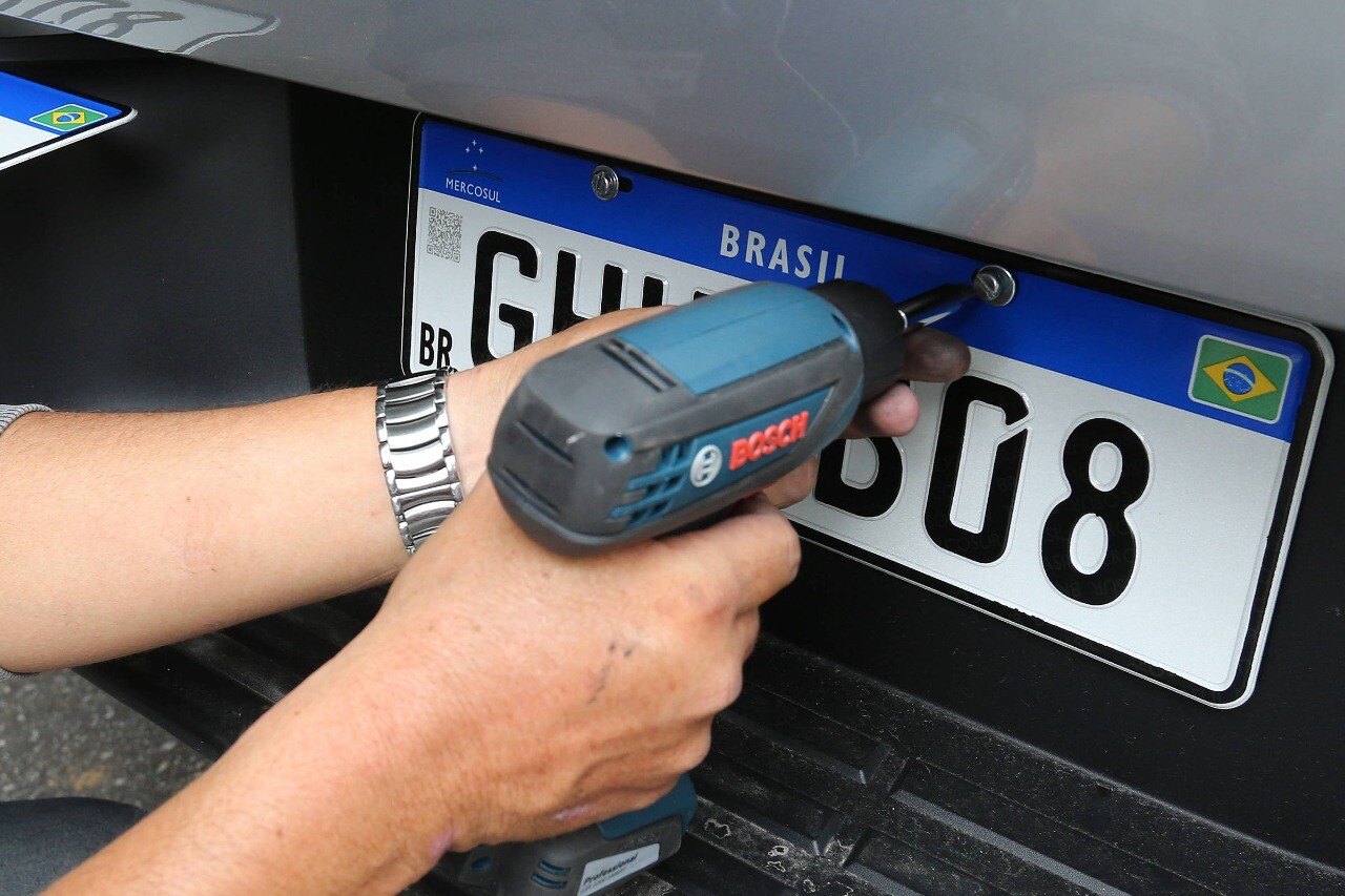 Novo sistema do Detran-MT vai coibir clonagem de placas veiculares