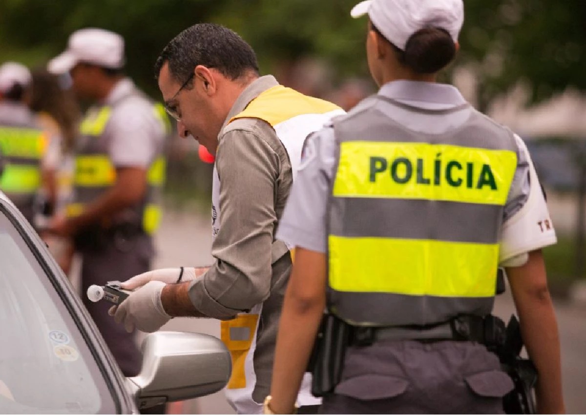 Motoristas se recusam a fazer o teste do bafômetro; veja consequências