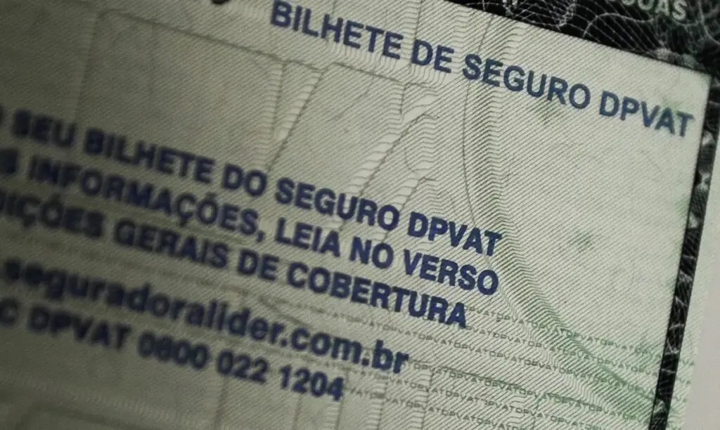 Votação é adiada e definição sobre volta do DPVAT fica para a próxima semana